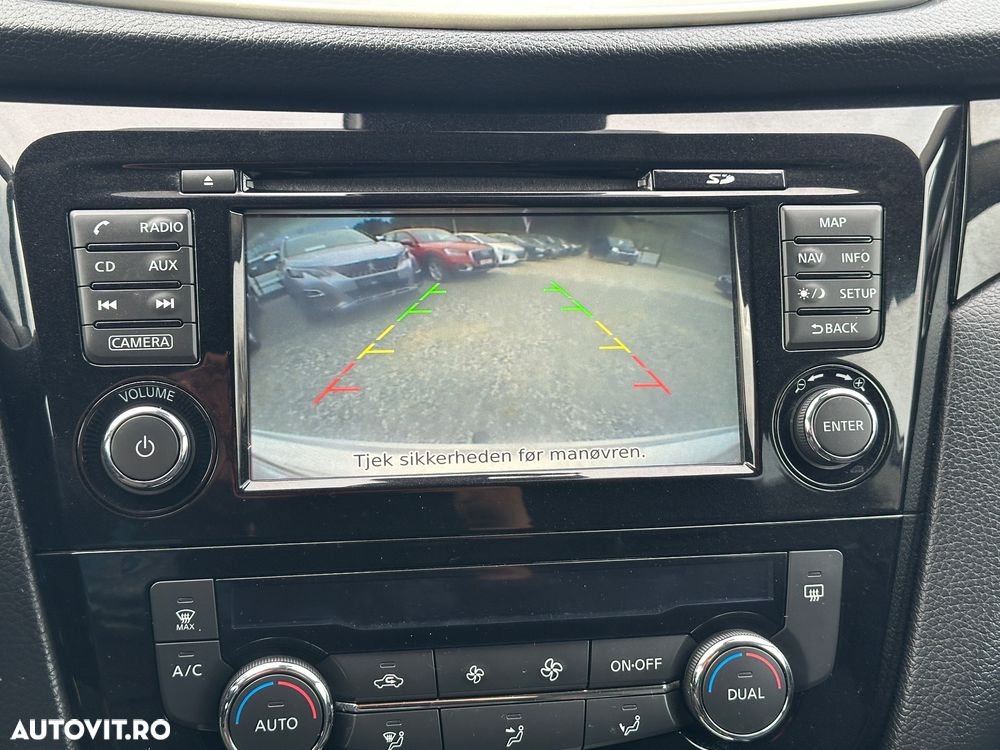 Nissan Qashqai 1.6 DIG-T N-Connecta - 10