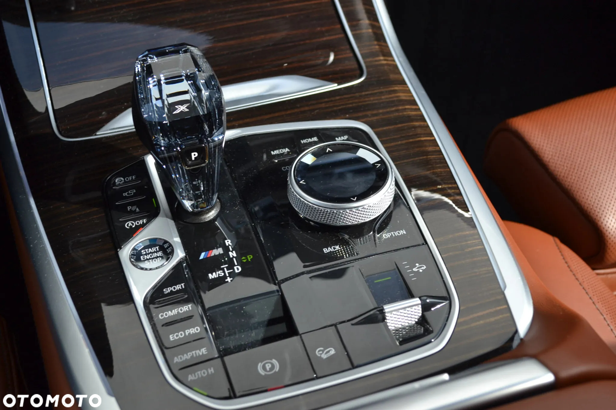 BMW X7 M50i sport - 28