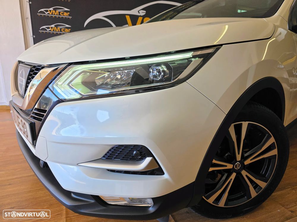 Nissan Qashqai 1.5 dCi N-Connecta Led - 2