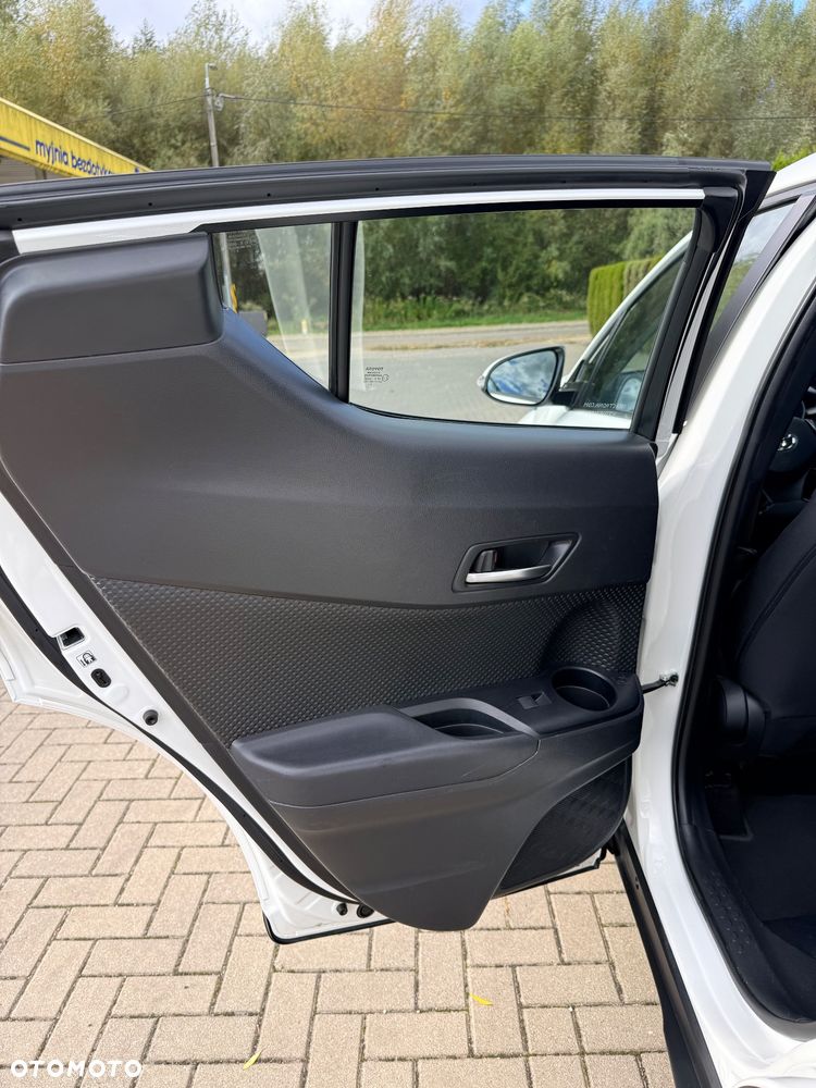 Toyota C-HR - 22