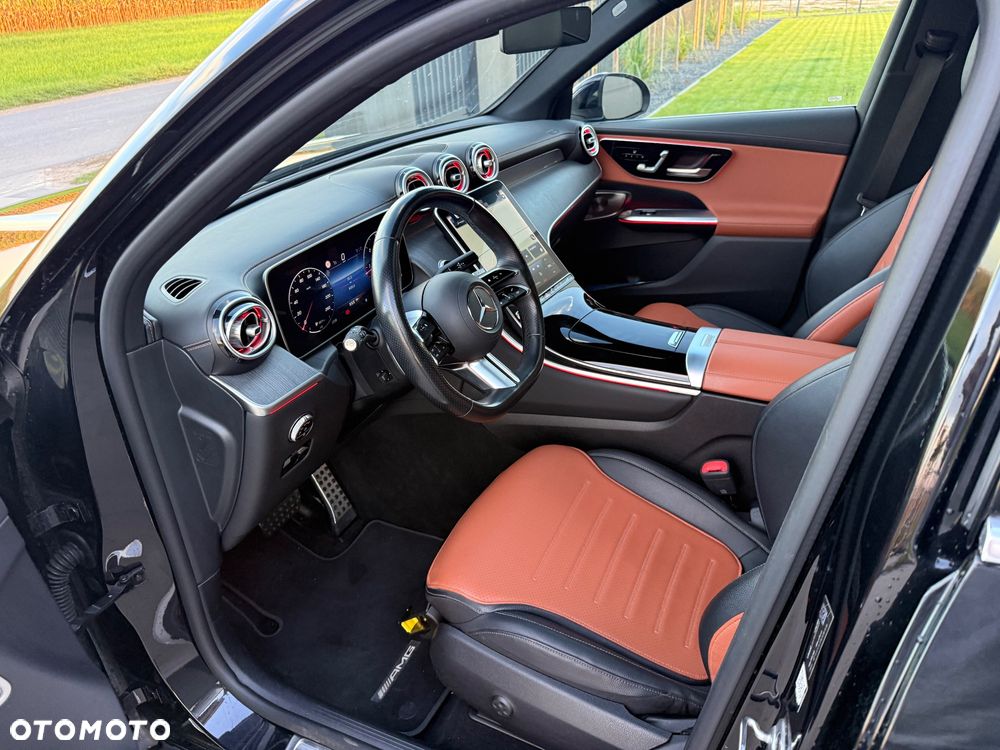 Mercedes-Benz GLC - 16