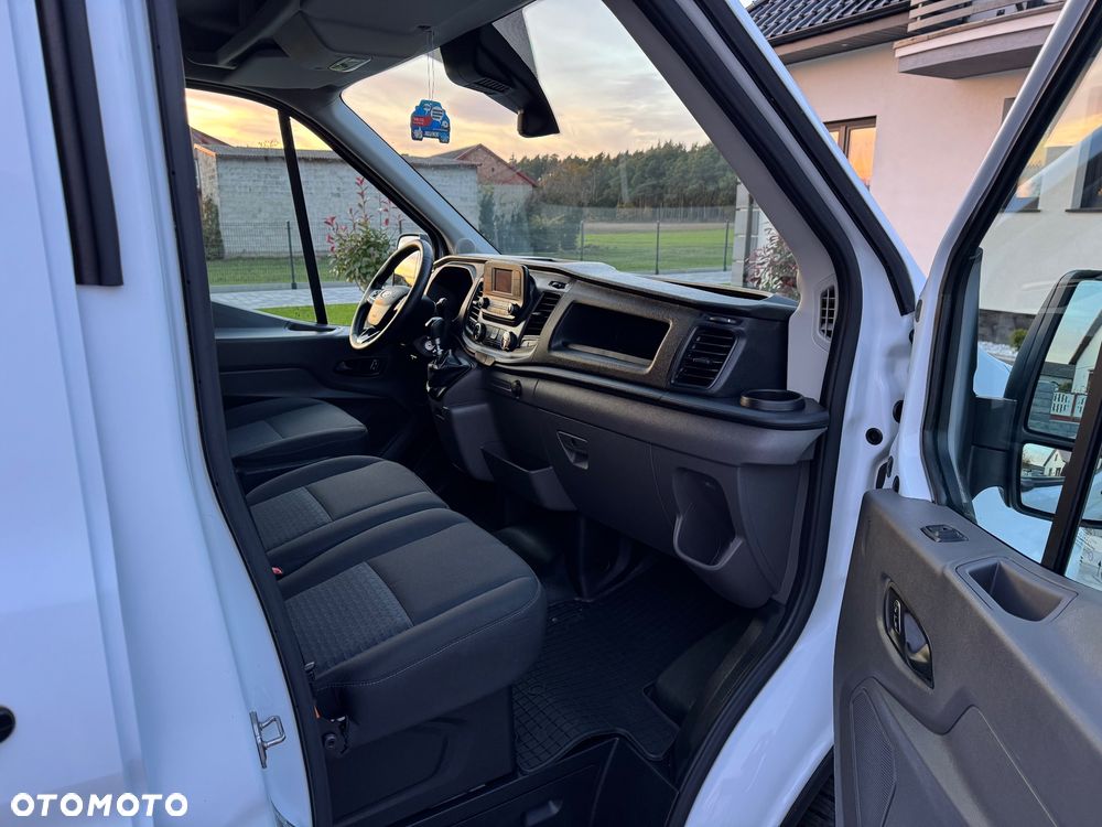 Ford Transit - 37