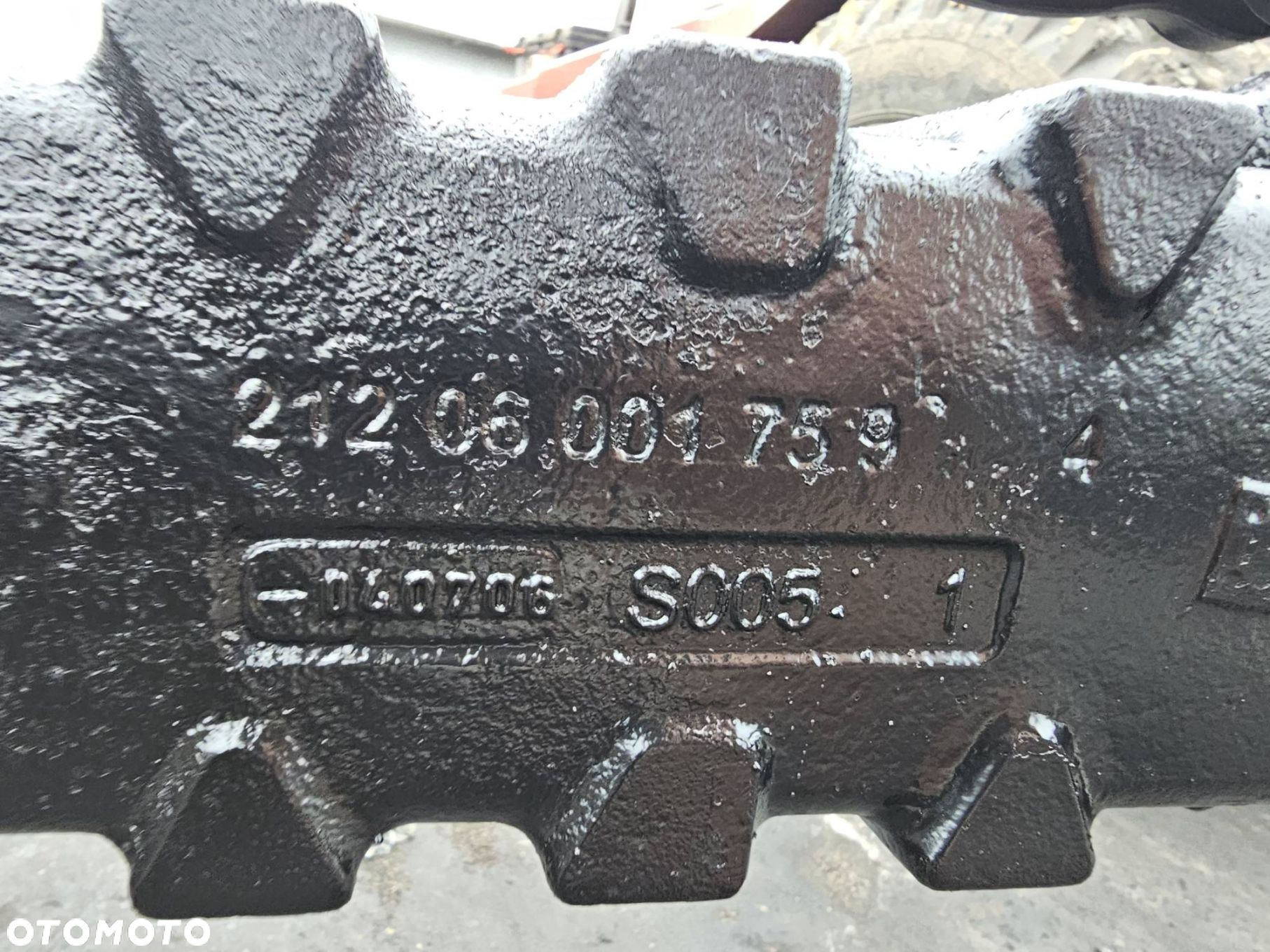 MOST PRZEDNI MANITOU MLT 731 - 4