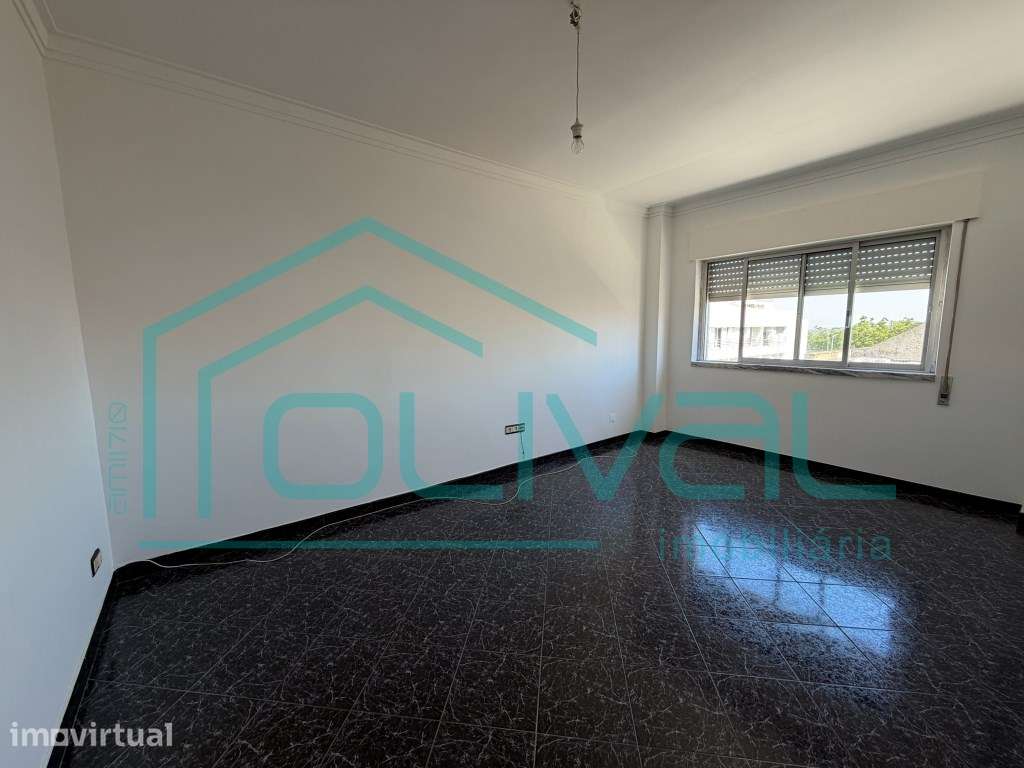 Apartamento tipologia T2 cozinha equipada - Grande imagem: 3/12