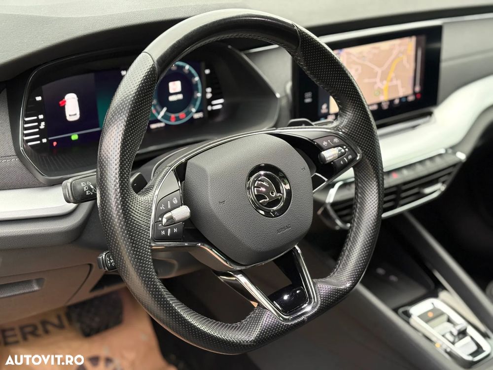 Skoda Octavia 2.0 TDI DSG Sportline - 18