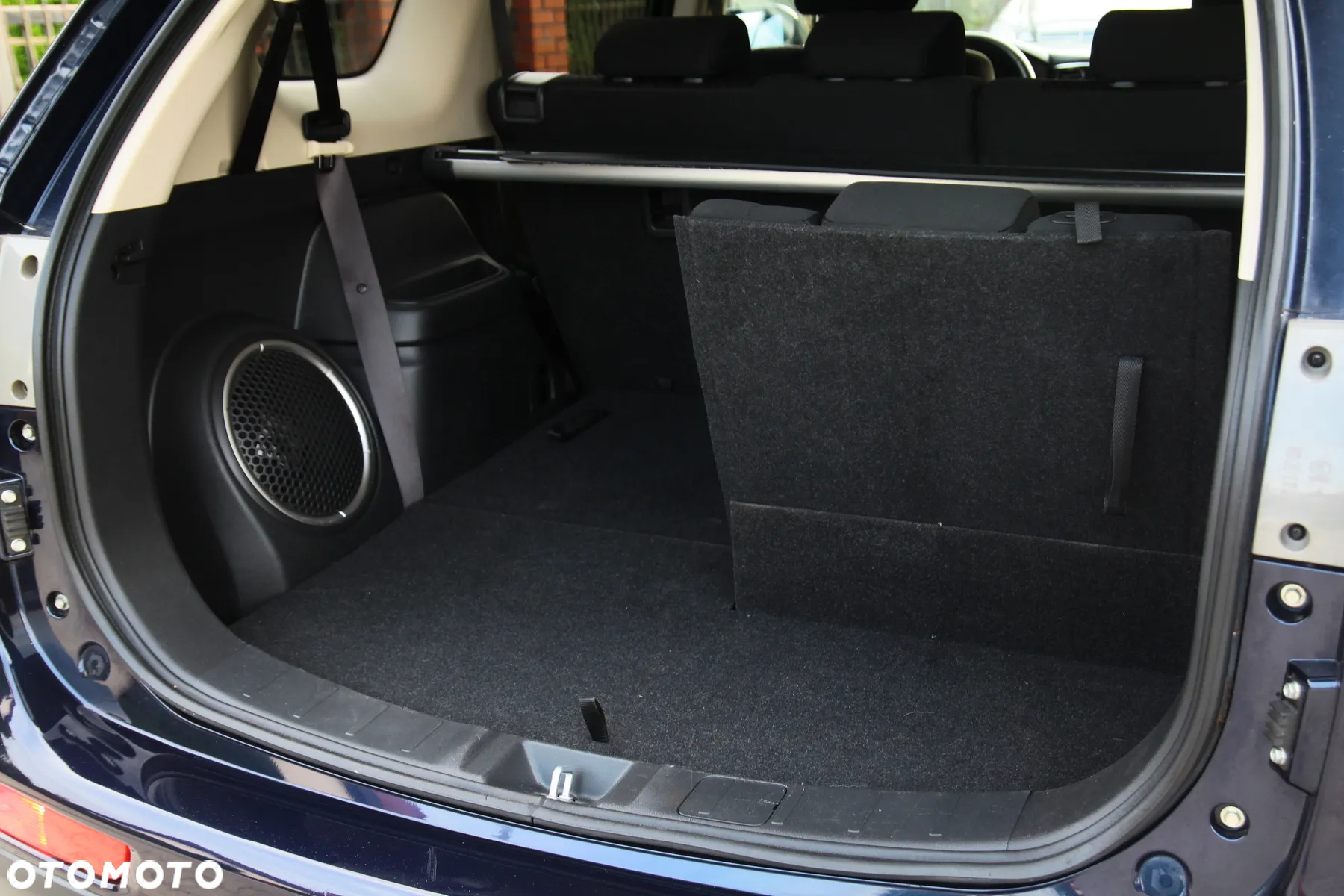 Mitsubishi Outlander 2.2 DI-D 4WD Automatik Intense - 7