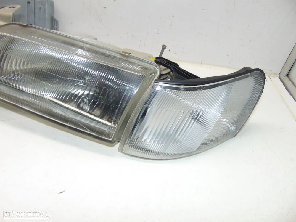 Toyota Corolla XLI AE100 faróis/Piscas - 5