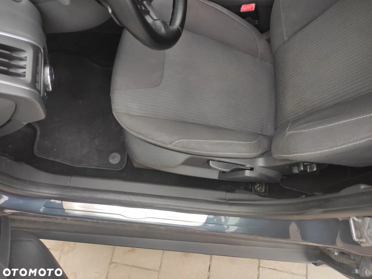 Ford Focus 1.6 TDCi DPF Start-Stopp-System Titanium - 17