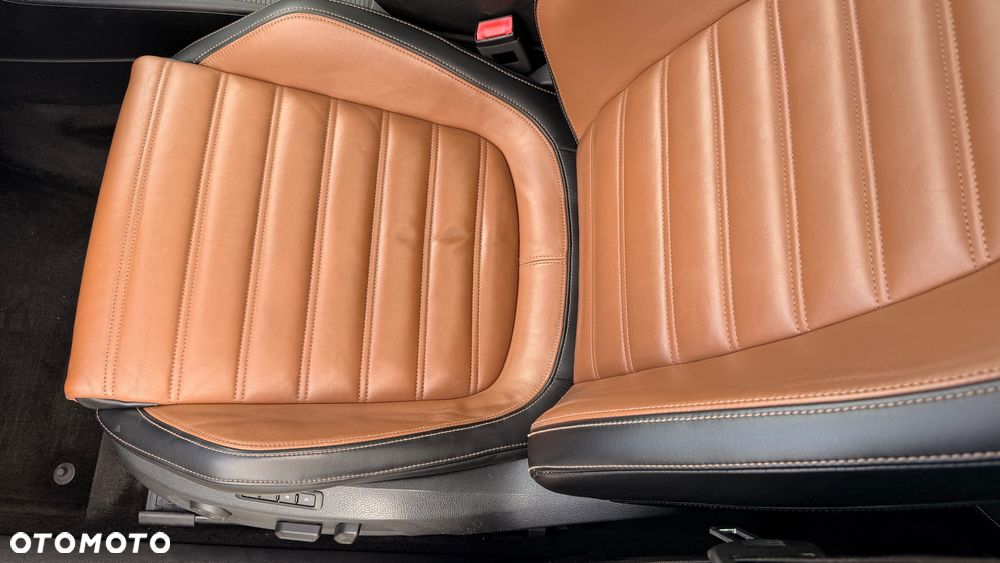 Volkswagen Passat Alltrack - 28