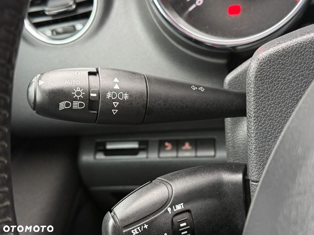 Peugeot 5008 - 33