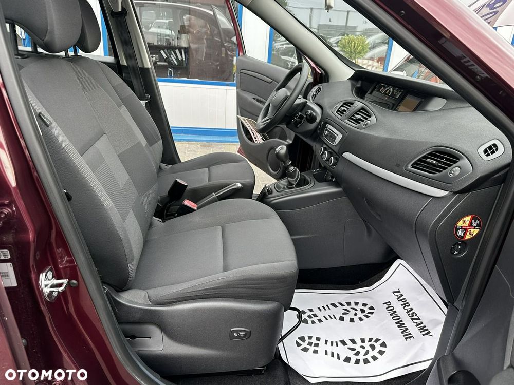 Renault Scenic - 8