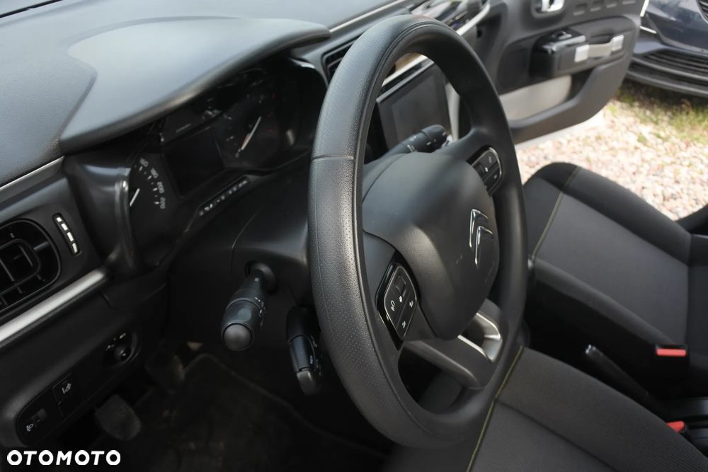 Citroën C3 Pure Tech 82 SHINE - 17