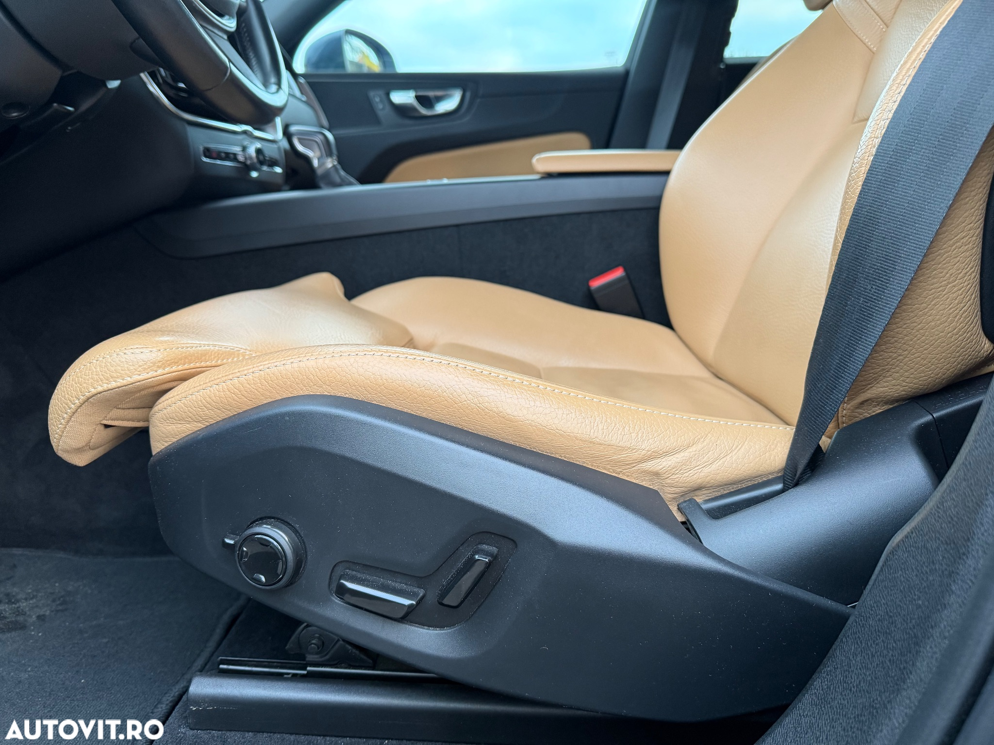 Volvo XC 60 D4 AWD Geartronic Inscription - 10