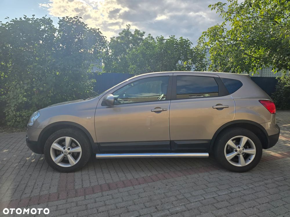Nissan Qashqai - 4
