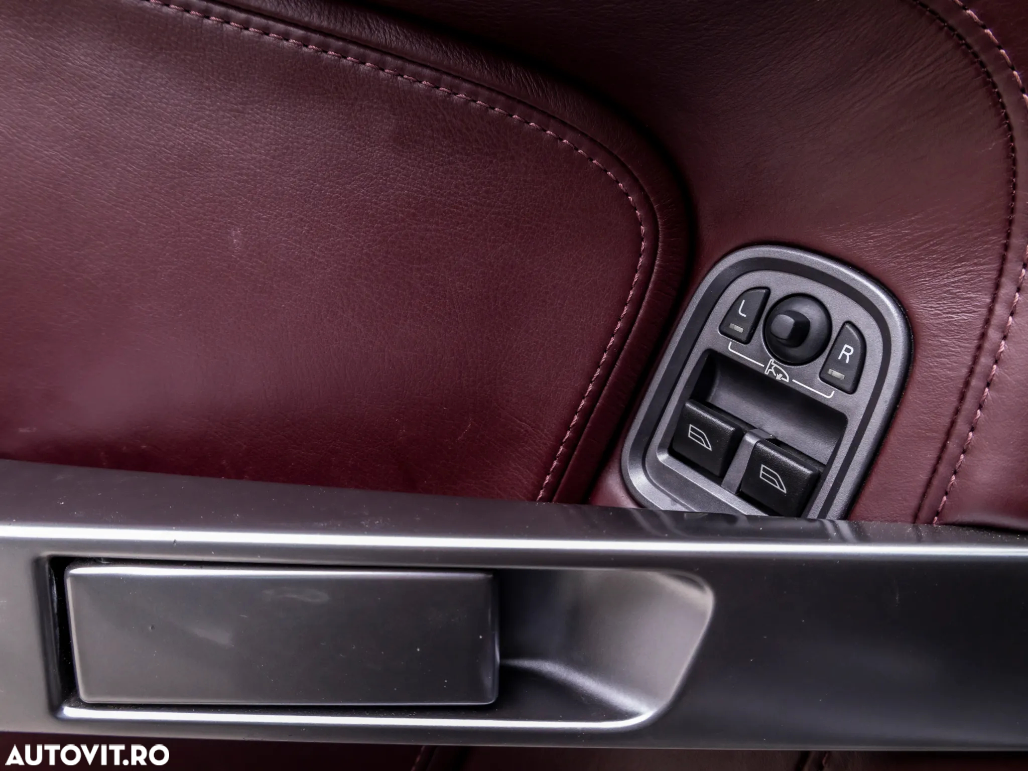 Aston Martin DB9 Coupe Touchtronic - 19