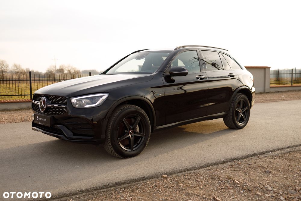 Mercedes-Benz GLC 300 de 4Matic 9G-TRONIC AMG Line Plus - 7