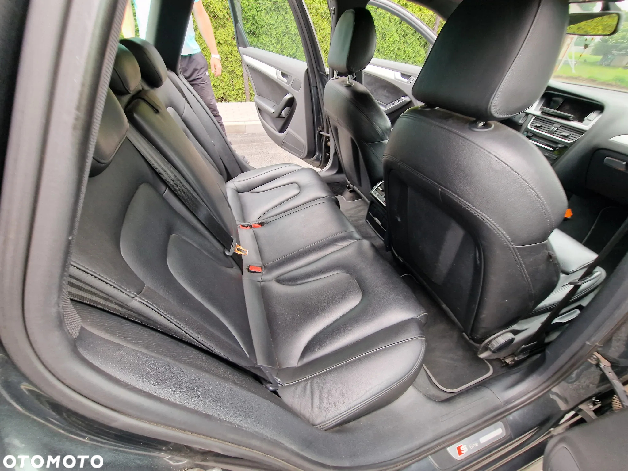 Audi A4 2.0 TDI DPF S line Sportpaket - 12