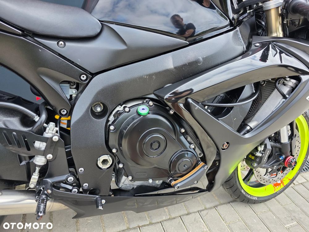 Suzuki GSX-R - 28