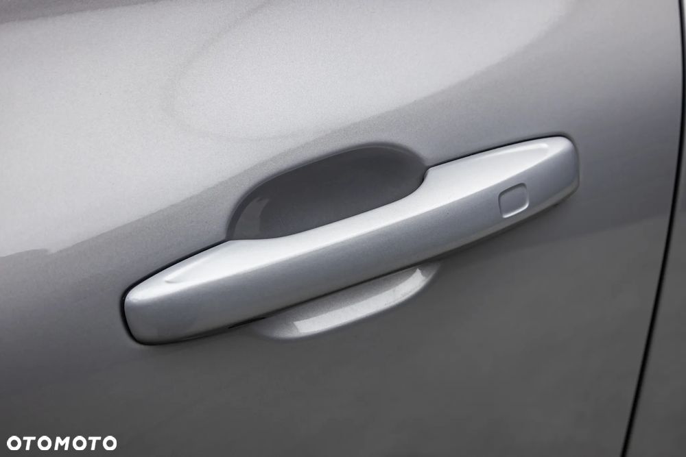 Volvo XC 60 T6 Plug-In Hybrid AWD Plus Bright - 33