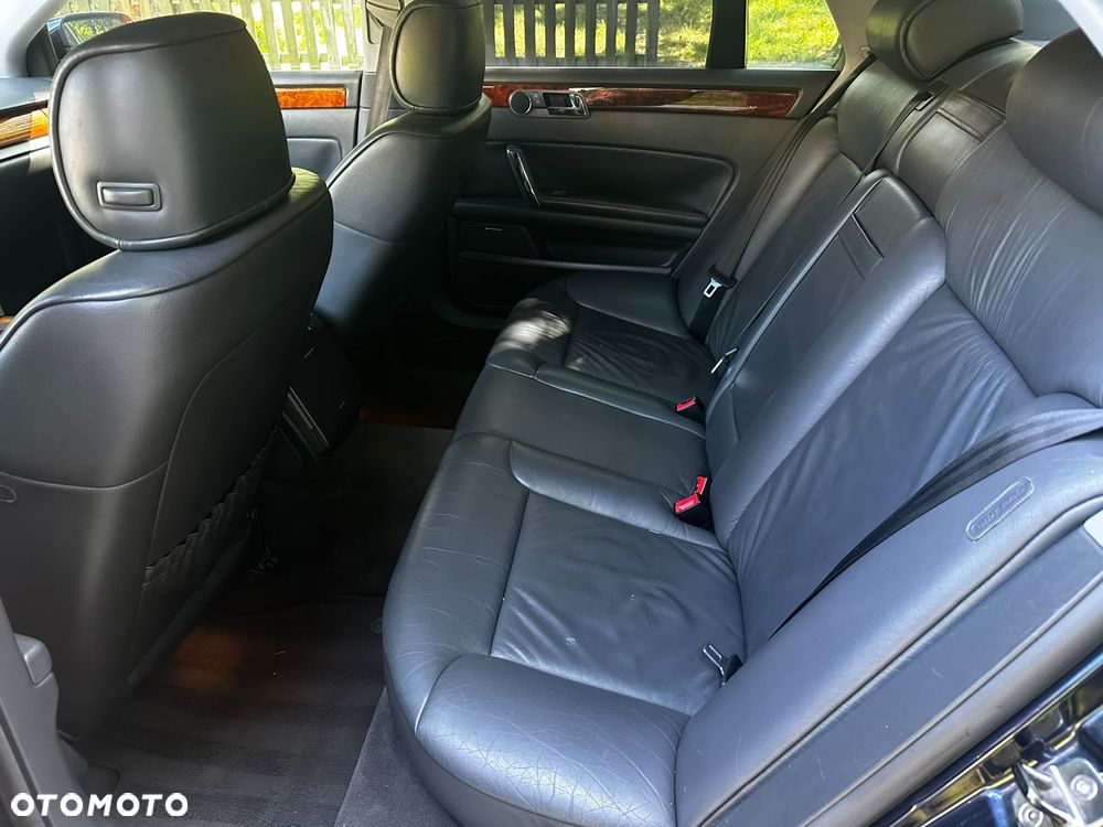 Volkswagen Phaeton - 9