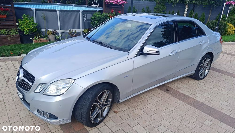 Mercedes-Benz Klasa E 250 CDI BlueEff - 11