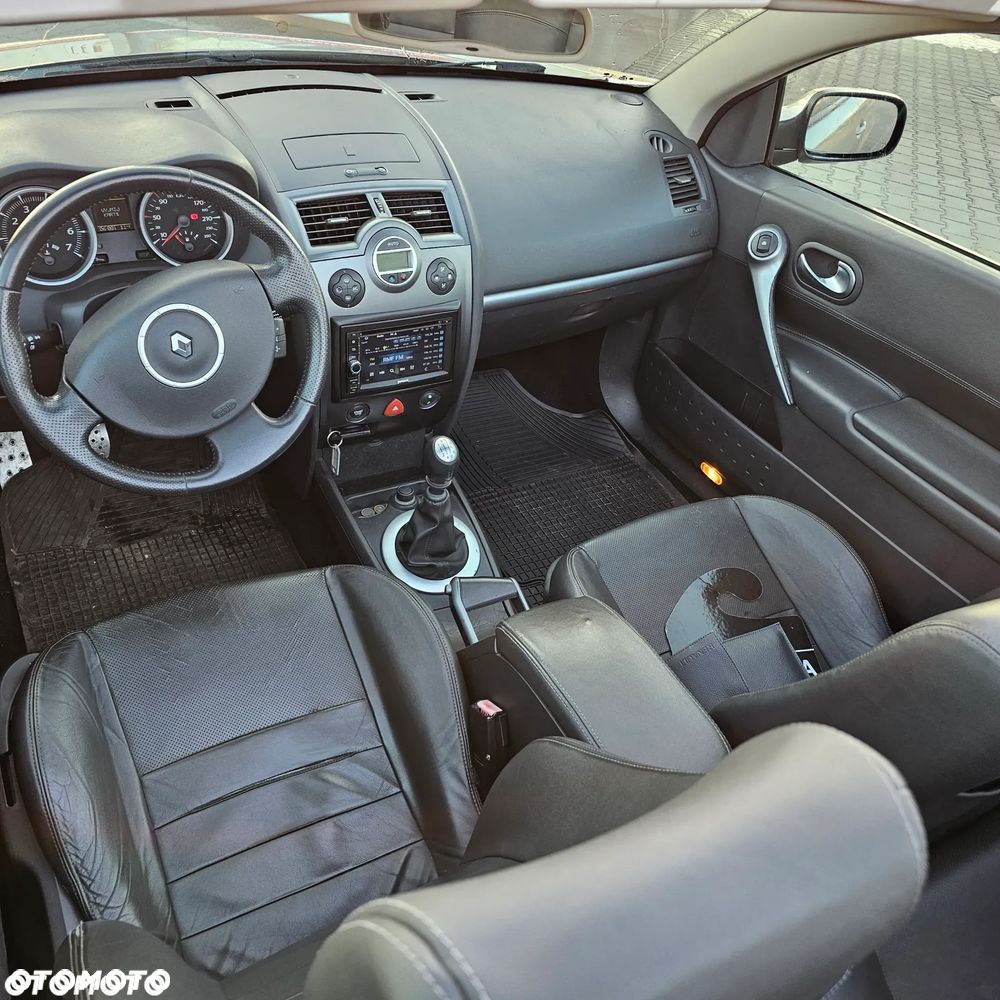Renault Megane 2.0 Turbo Dynamique - 7