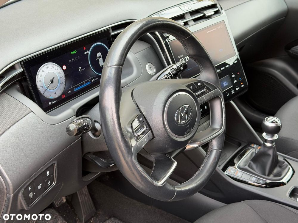 Hyundai Tucson 1.6 T-GDi Executive 2WD - 27
