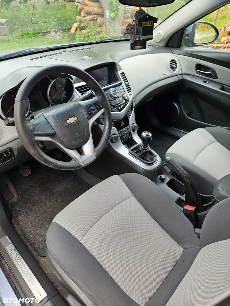 Chevrolet Inny - 6