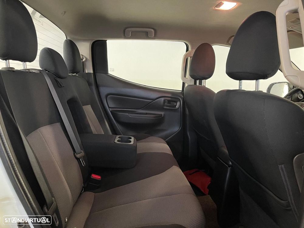 Mitsubishi L200 2.3 DI-D Strakar CD Intense 4WD - 14