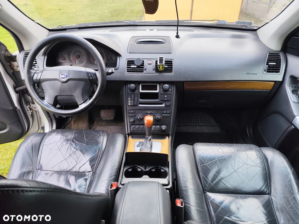 Volvo XC 90 2.4D Kinetic - 10