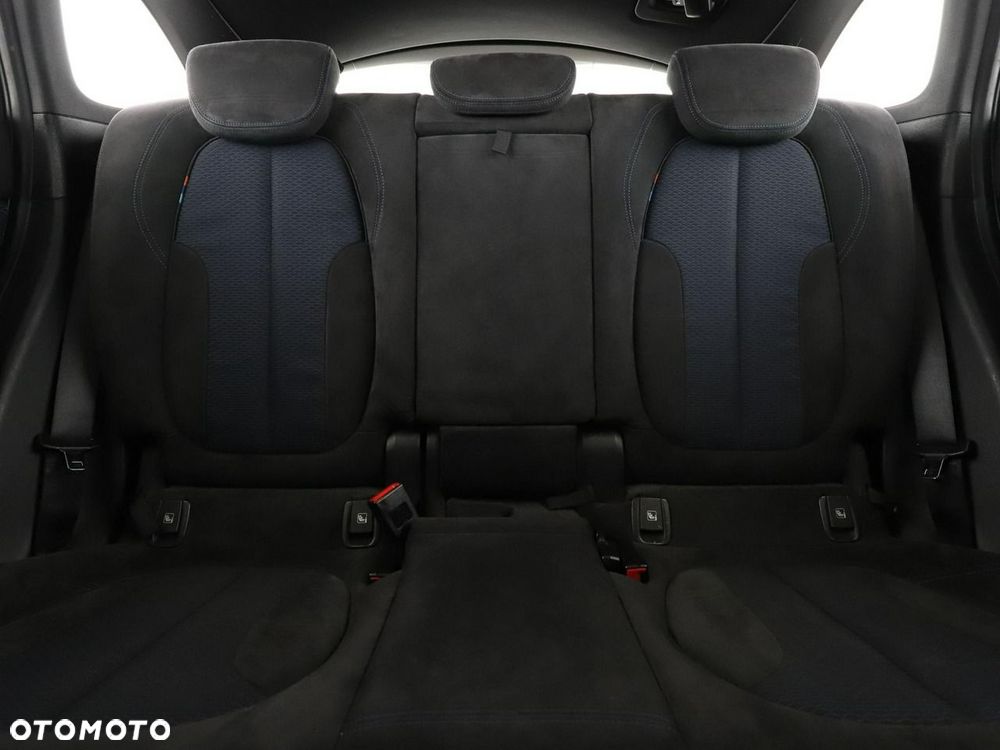 BMW X1 sDrive18d M Sport - 19