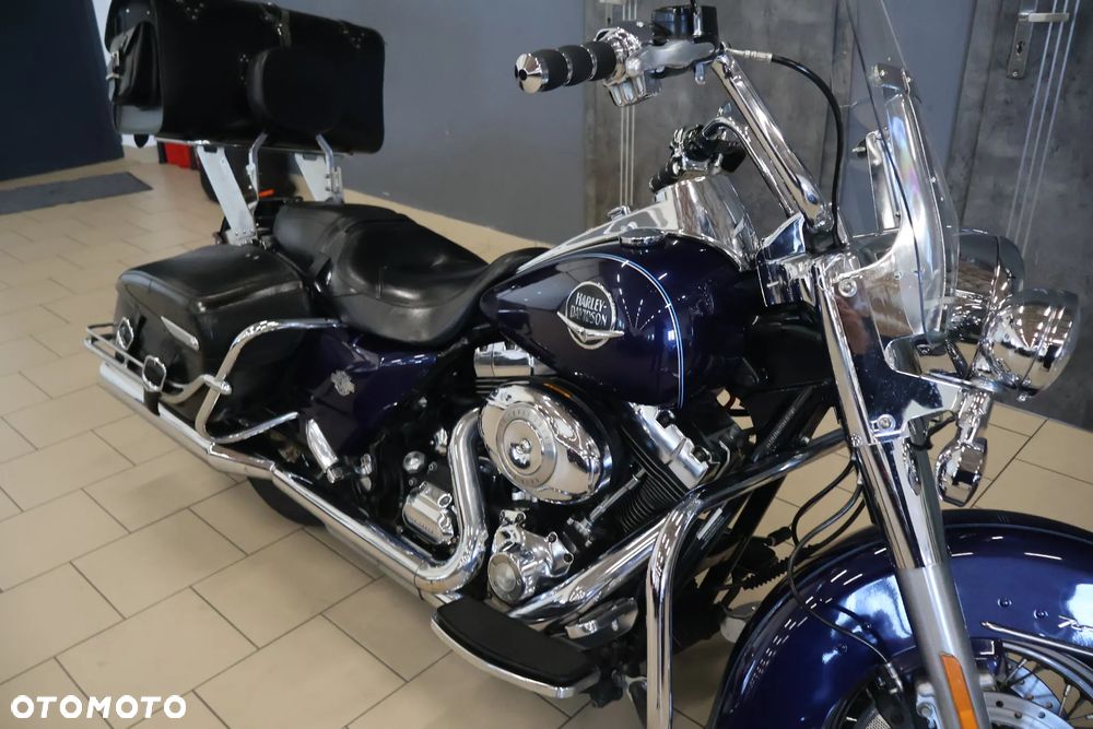 Harley-Davidson Touring Road King - 17