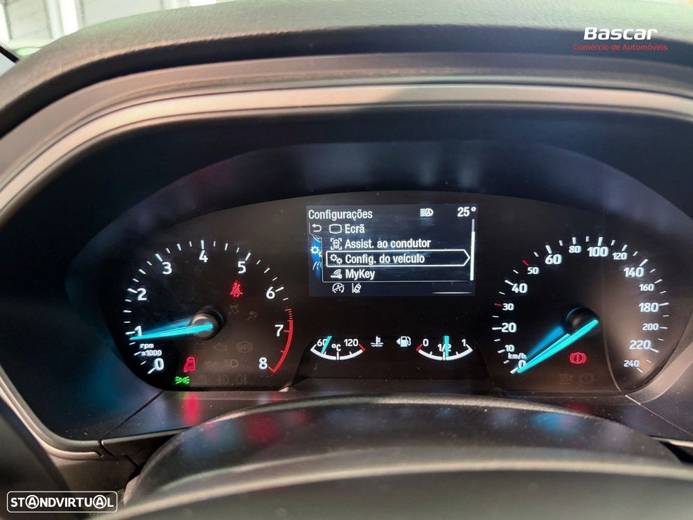 Ford Focus 1.0 EcoBoost MHEV ST-Line - 22