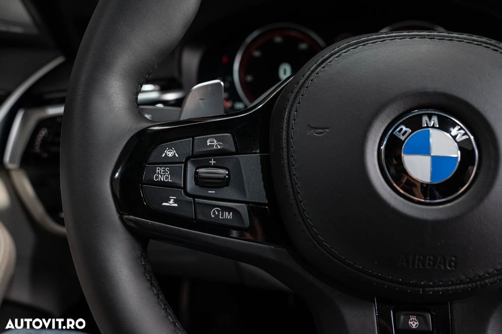 BMW Seria 5 540i Aut. M Sport Edition - 23