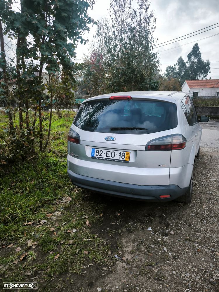 Ford S-Max 1.8 TDCi Trend 7L - 4