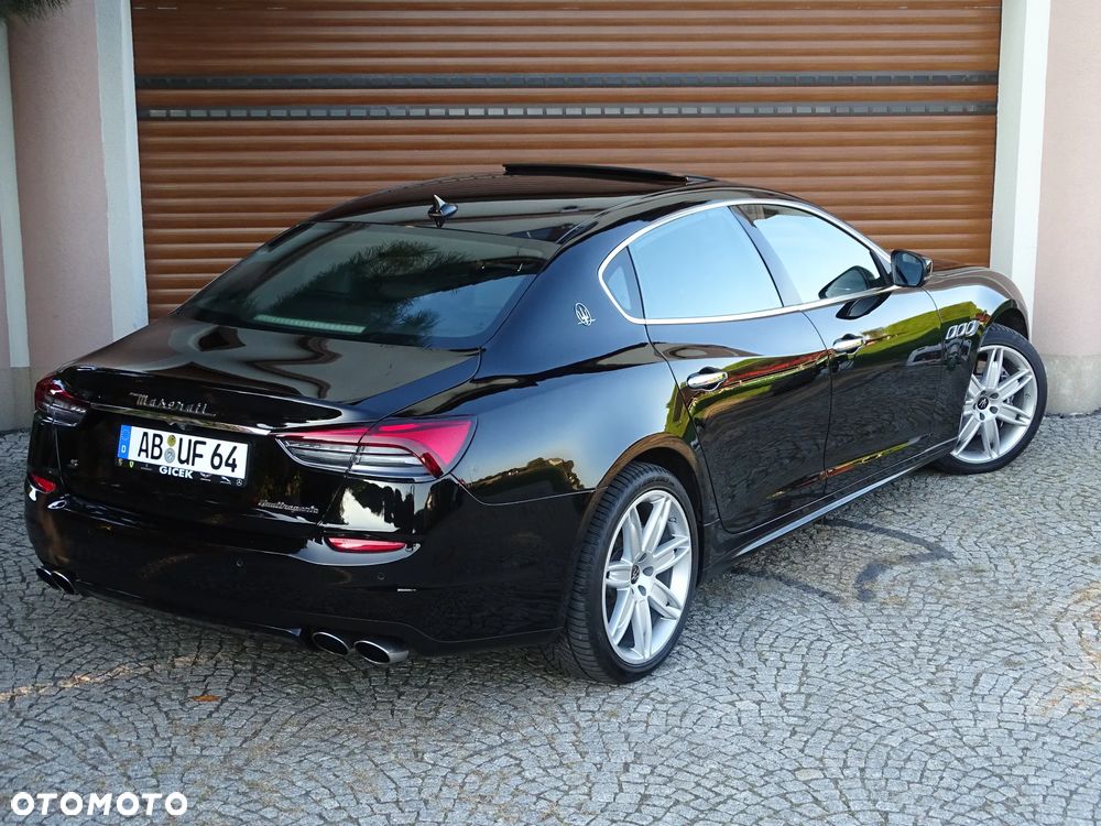 Maserati Quattroporte - 34