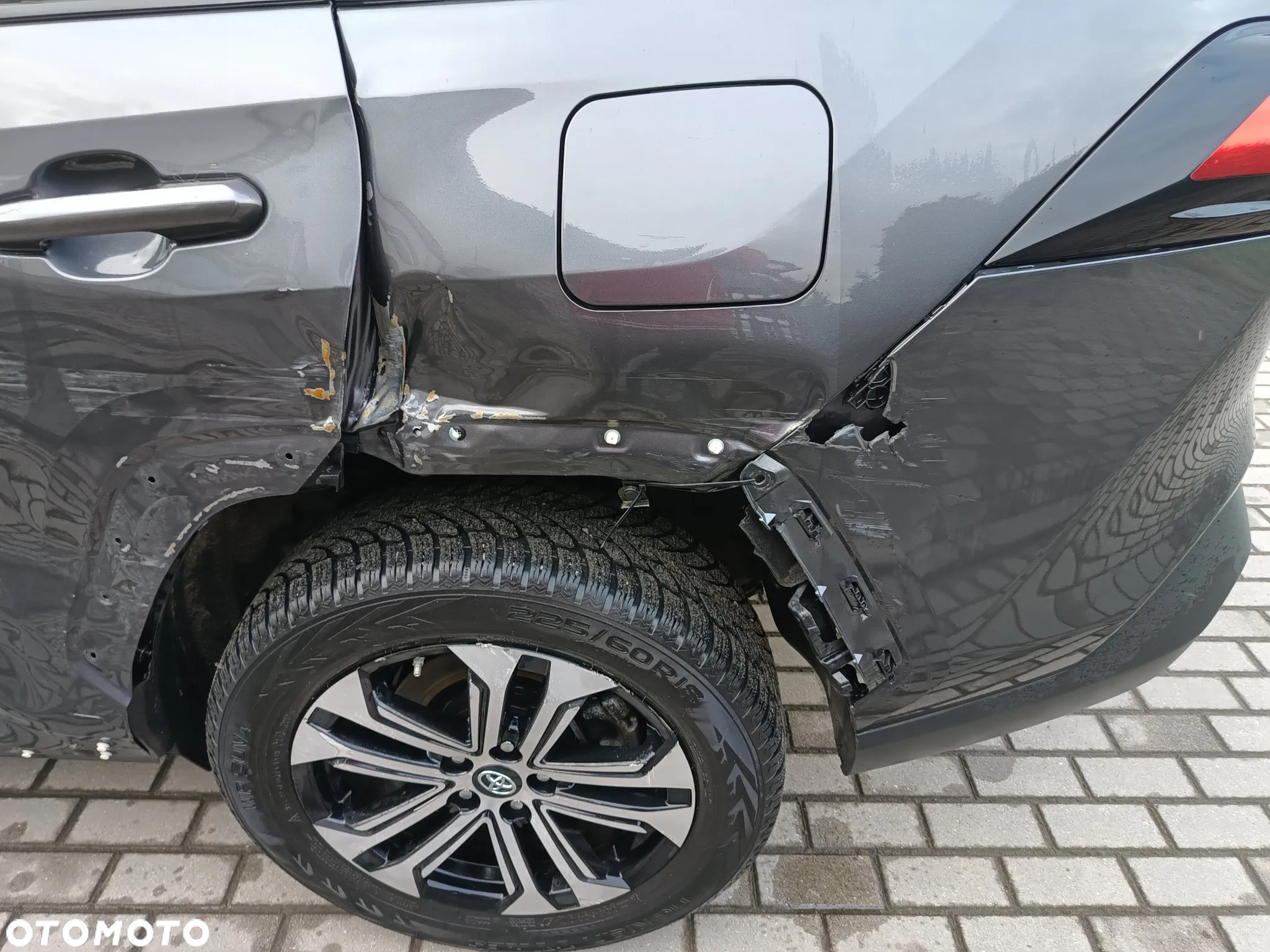 Toyota RAV4 - 26