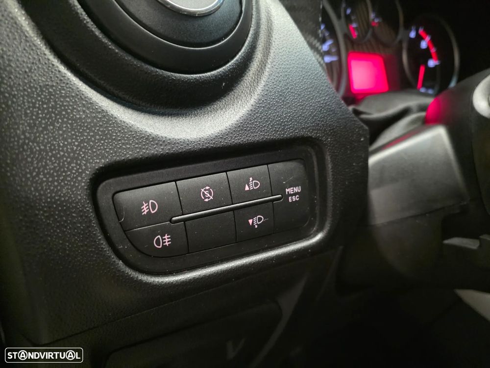 Alfa Romeo MiTo 1.3 JTDM SBK - 7