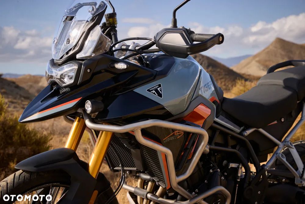 Triumph Tiger - 14