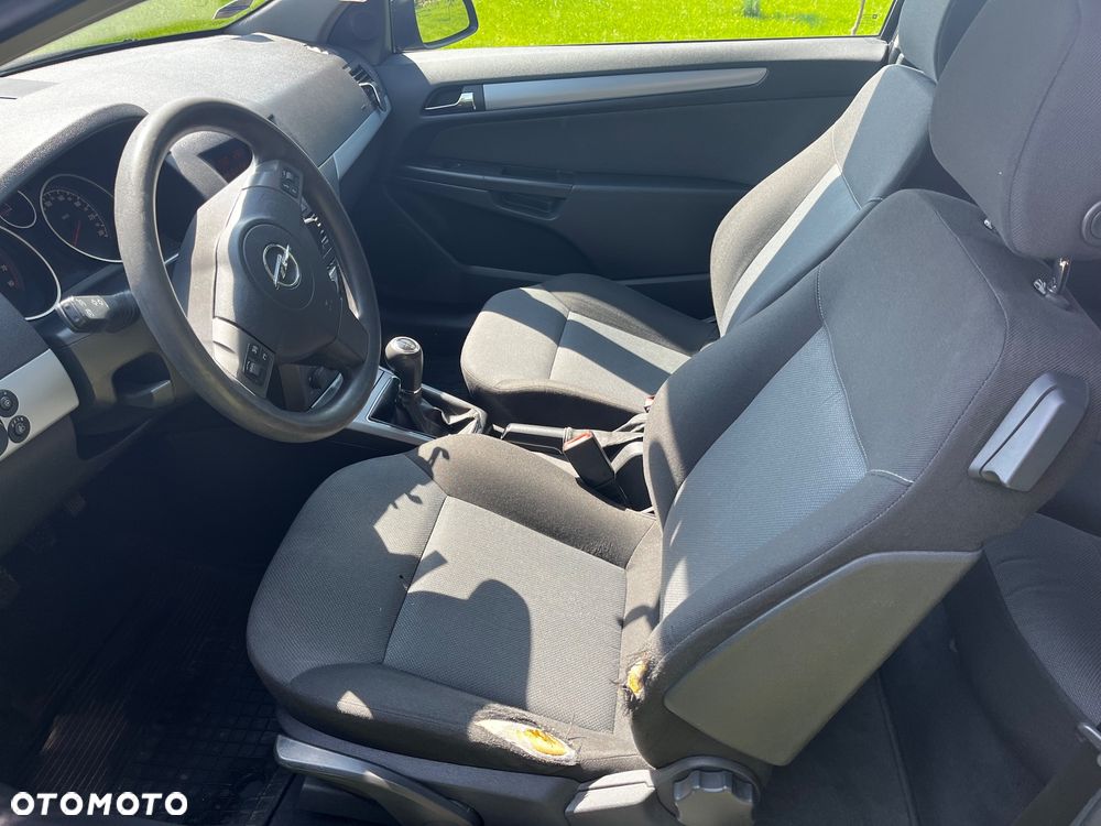 Opel Astra 1.6 Sport - 11