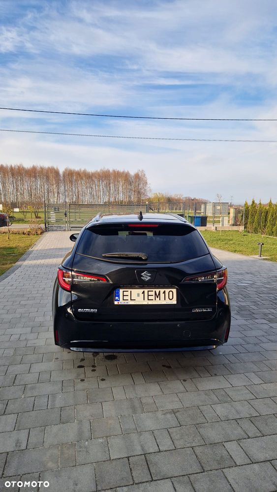 Suzuki Swace 1.8 Hybrid Premium Plus CVT - 6