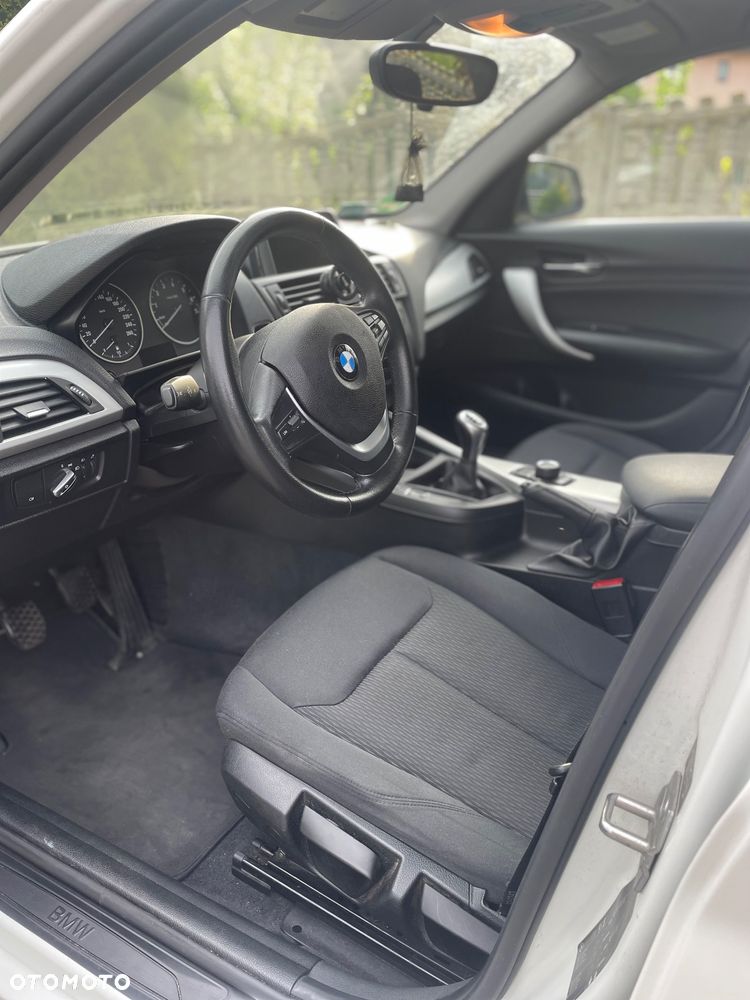 BMW Seria 1 114i - 20