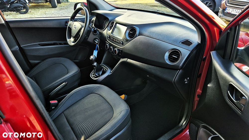 Hyundai i10 1.0 BlueDrive Premium - 37