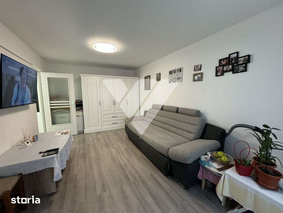 Garsoniera moderna decomandata mobilata zona Lazaret Sibiu — fotografia 1