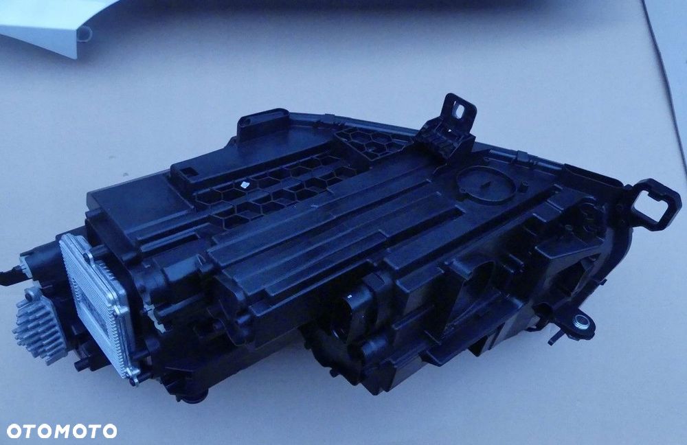 dw tiguan 3 r line zderzak 6pdc maska błotniki lampy pas przód lc9a - 11