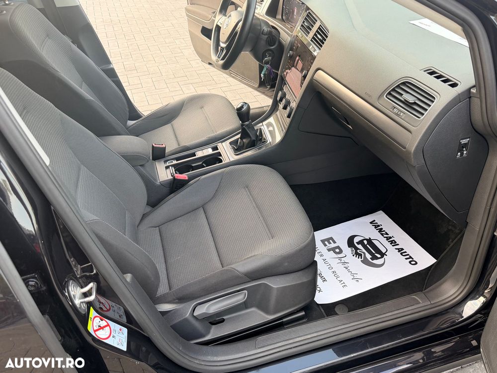 Volkswagen Golf 1.6 TDI BlueMotion Technology Cup - 15