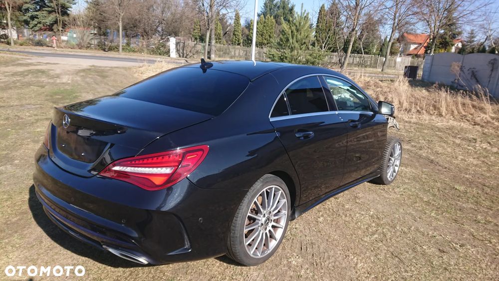 Mercedes-Benz CLA - 38