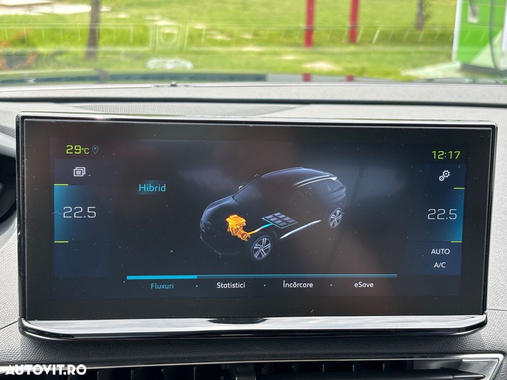 Peugeot 3008 225 e-EAT8 GT - 37
