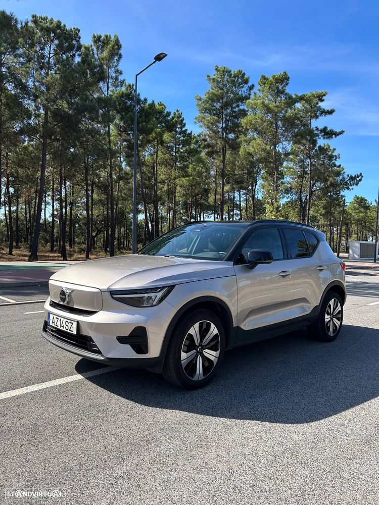 Volvo Xc40 2023 photo 2