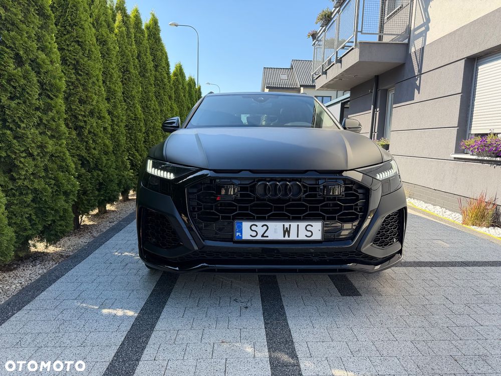 Audi RS Q8 - 2